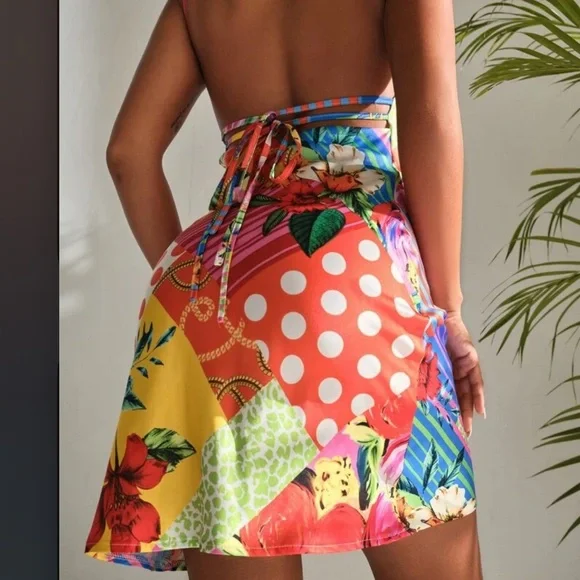 Printed Split Mini Dress - Picture 2 of 5